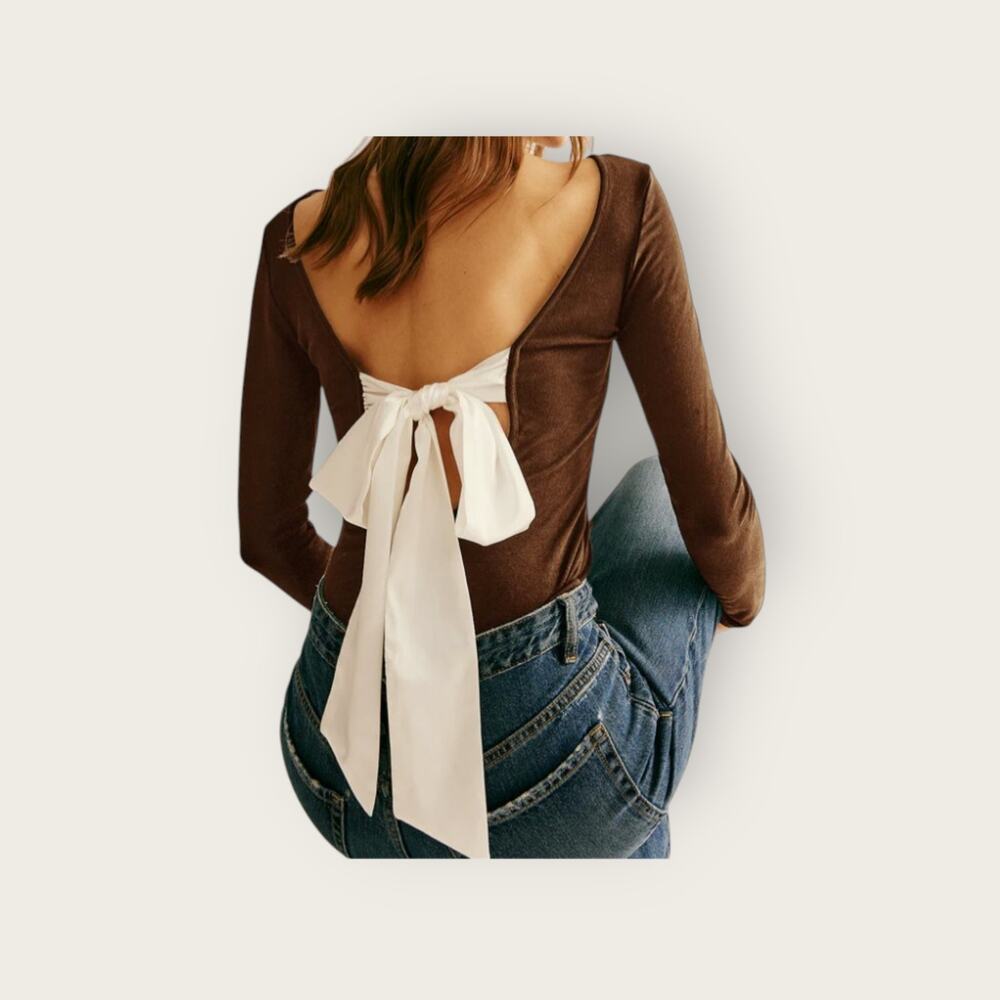 Commense Chocolate Top with Ivory Accent